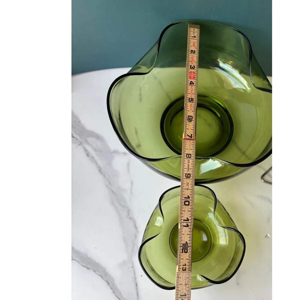 Vtg Anchor Hocking MCM Avocado Green Ruffled Glass Chip Dip Set  2 pc